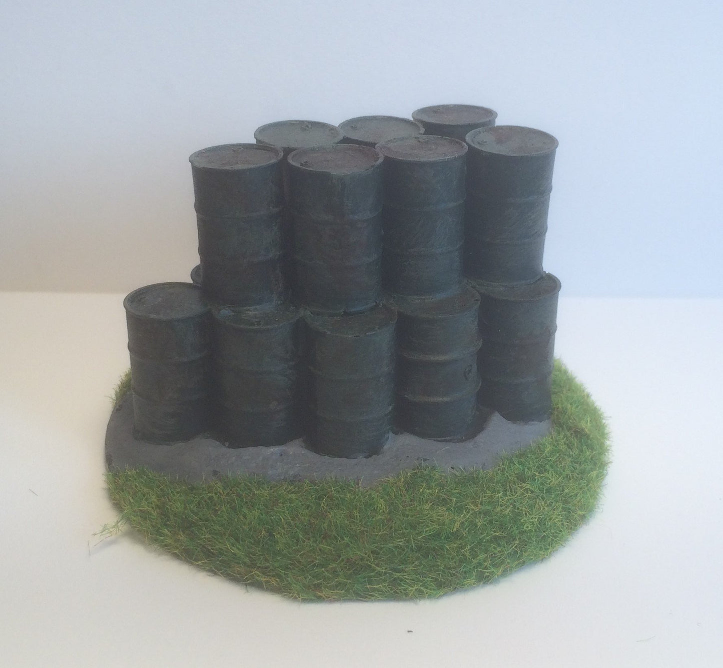 TW-T8005 28mm Scale Oil Drums(19) image 0