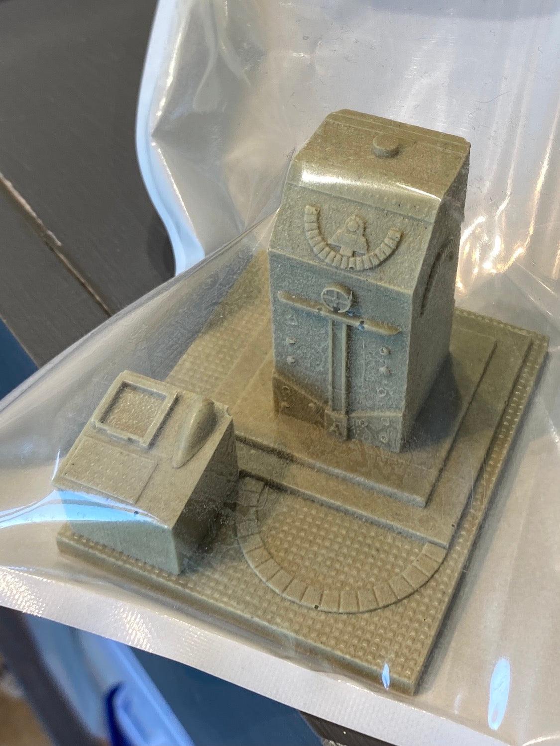 TW-SF22 DETAILED CITY SQUARE MEMORIAL image 1