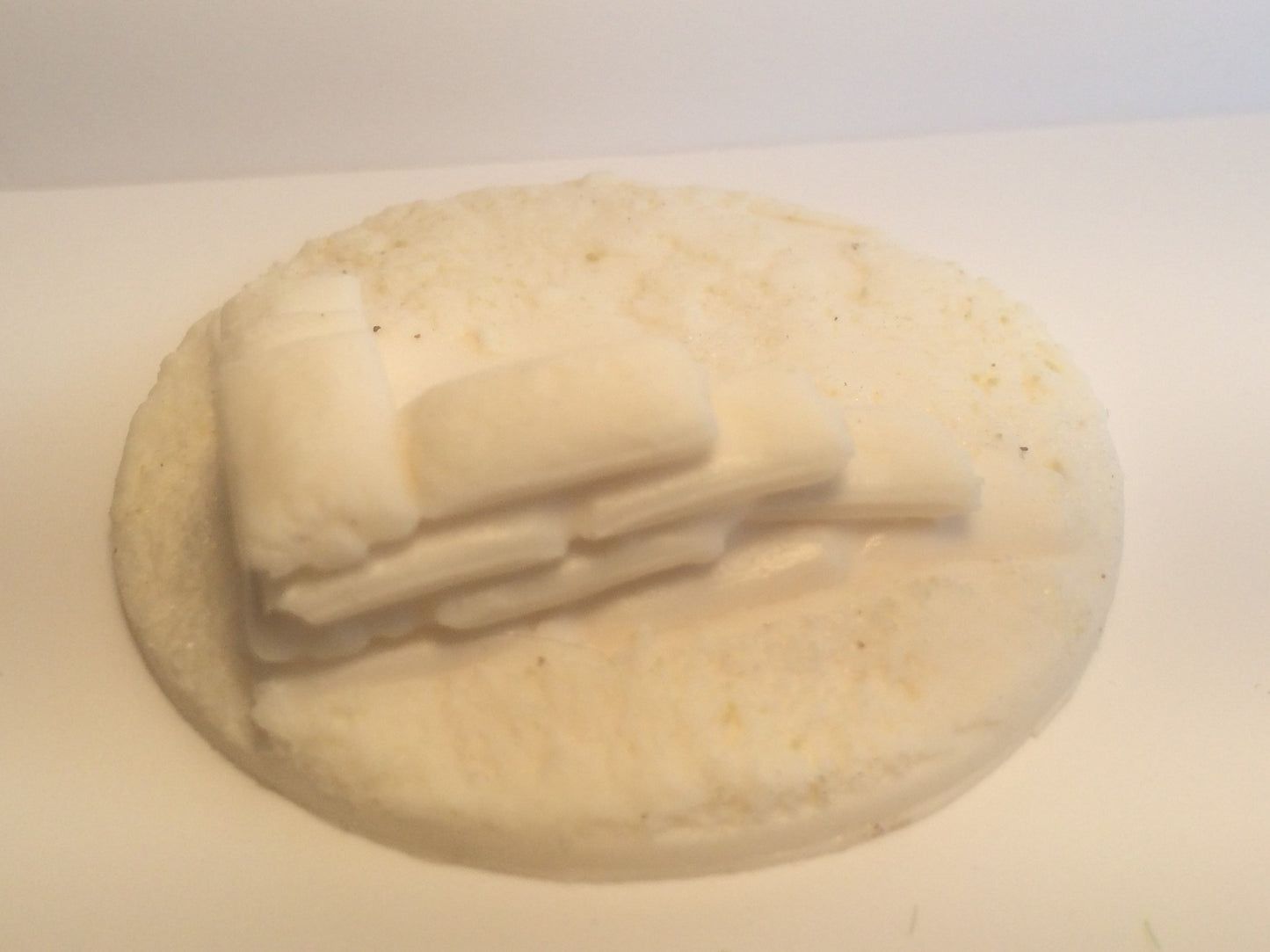 TW-B1001 28mm Scale Scenic Base 70mm image 0