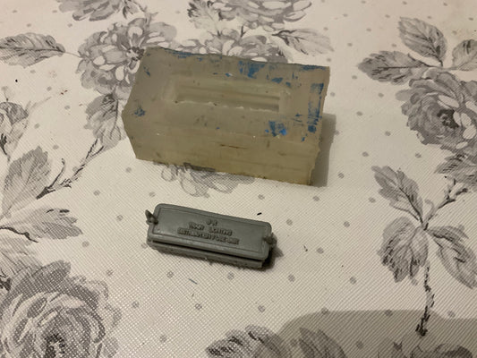 AP-5-0008 5" Coach Regulator Box image 0